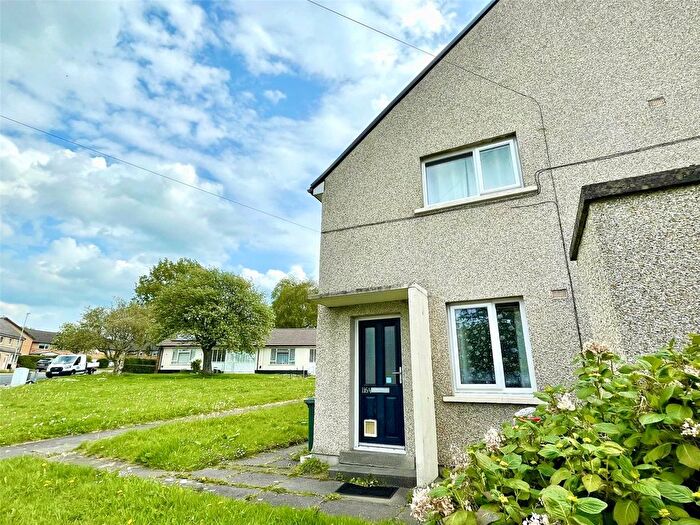 2 Bedroom Flat For Sale In Patterdale Road, Lancaster, Lancashire, LA1