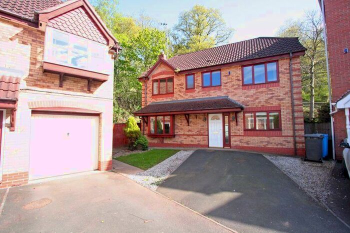 4 Bedroom Detached House To Rent In The Stewponey, Stourbridge, DY7