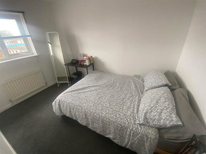 3 Bedroom Terraced House For Sale In Elsdon Avenue, Seaton Delaval, NE25