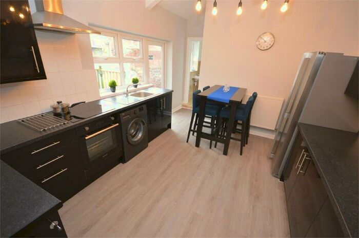 4 Bedroom Terraced House To Rent In Shakespeare Terrace, Nr City Campus, Sunderland, SR2