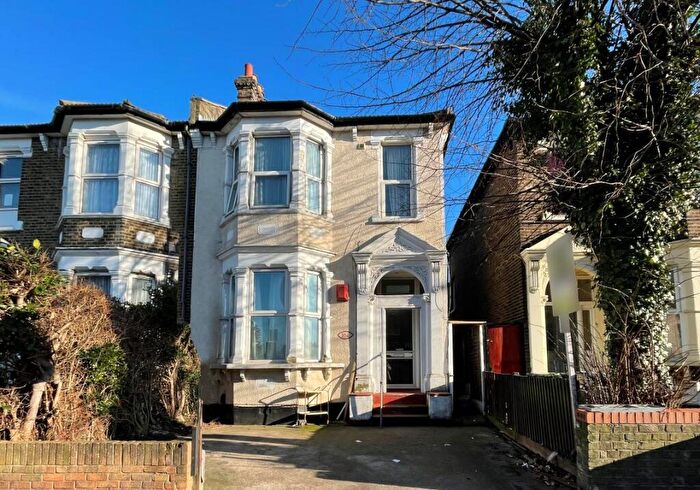 1 Bedroom Flat For Sale In Flat, J, Hither Green Lane, Lewisham, London, SE13