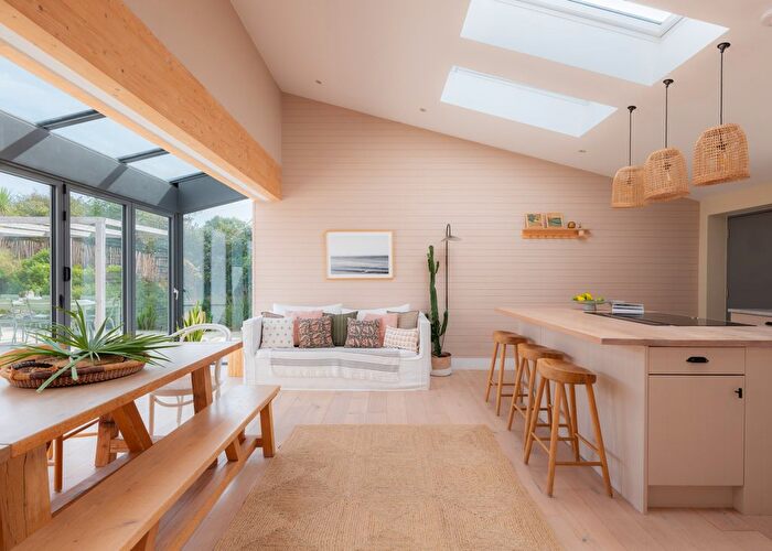 5 Bedroom Detached House For Sale In Gwel An Mor, TR8