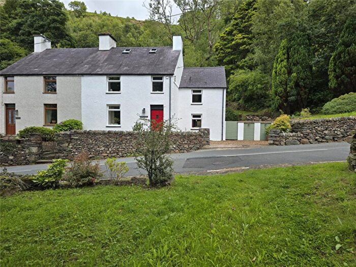 4 Bedroom Semi-Detached House For Sale In Betws Garmon, Caernarfon, Gwynedd, LL54