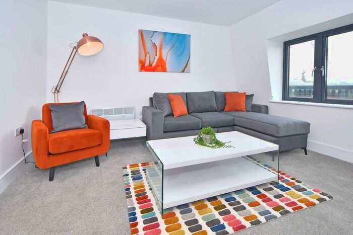 1 Bedroom Flat To Rent In Queens Gardens Apartments, Newcastle-Under-Lyme, ST5