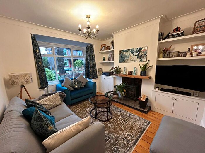 3 Bedroom Semi-Detached House To Rent In Urban Road, Sale, M33