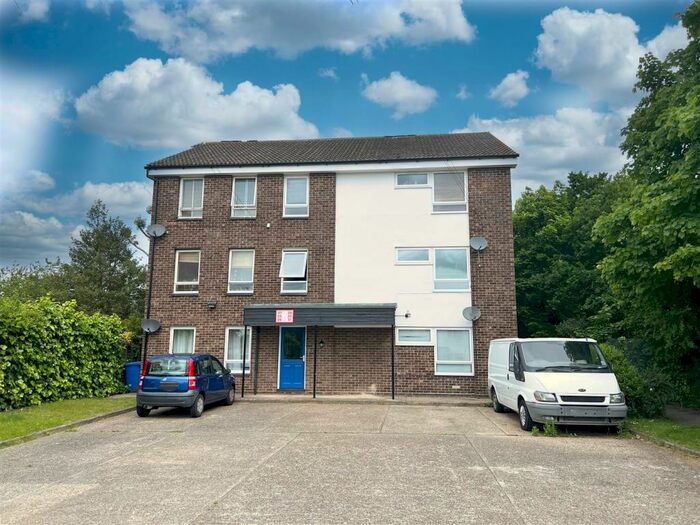 1 Bedroom Apartment To Rent In Ashmere Grove, Ipswich, IP4