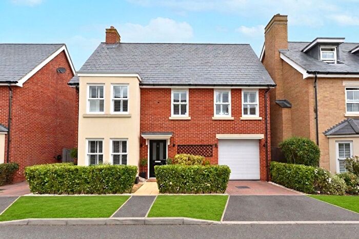 4 Bedroom Detached House For Sale In Maunder Avenue, Biggleswade, SG18