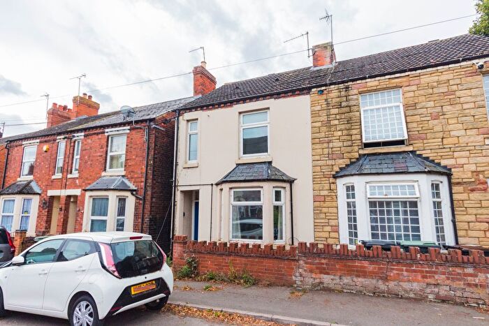 3 Bedroom Semi-Detached House To Rent In Scarborough Street, Irthlingborough, Wellingborough, NN9