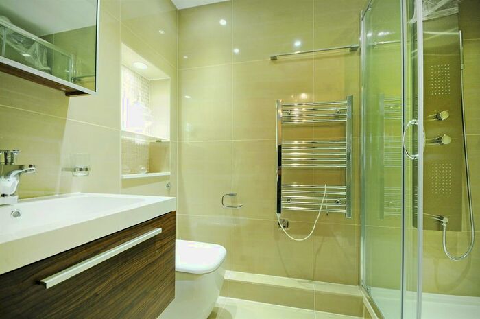 3 Bedroom Flat To Rent In St John's Wood Park, St Johns Wood, NW8