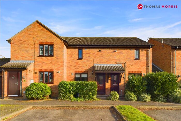 1 Bedroom Terraced House For Sale In Providence Close, Somersham, Huntingdon, Cambridgeshire, PE28