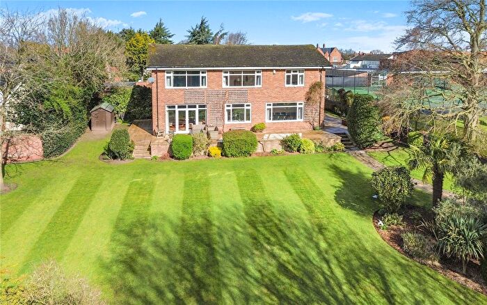 6 Bedroom Detached House For Sale In Westhorpe Drive, Long Eaton, Nottingham, Derbyshire, NG10