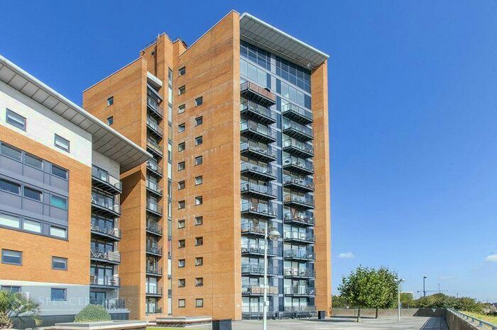 2 Bedroom Apartment To Rent In Sunderland Point, Galleons Lock, E16