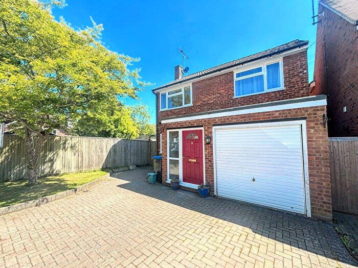 3 Bedroom Detached House For Sale In Tring, HP23