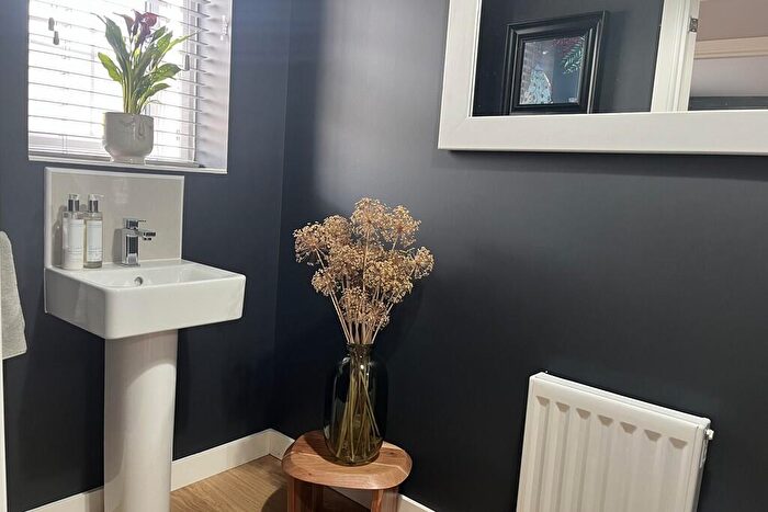 4 Bedroom Detached House For Sale In Challands Drive, Bottesford, NG13