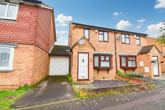 3 Bedroom Semi-Detached House For Sale In Harrier Way, Kempston, MK42