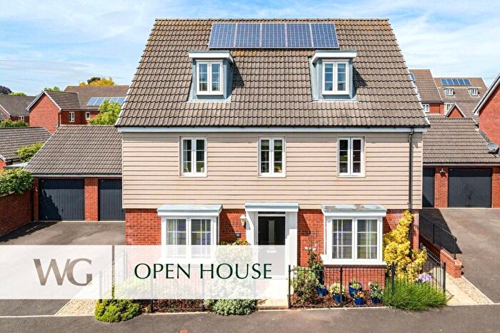 5 Bedroom Detached House For Sale In Newcourt, Exeter, EX2
