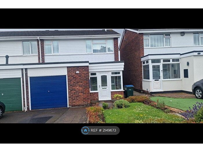 3 Bedroom Semi-Detached House To Rent In Coundon, Coventry, CV6