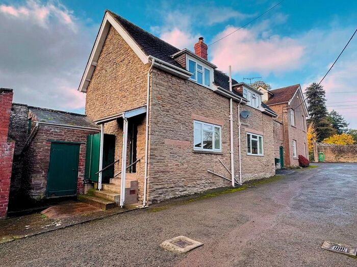 2 Bedroom Property To Rent In Llandinabo, Hereford, HR2