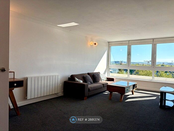 2 Bedroom Flat To Rent In Southbrae Drive, Glasgow, G13