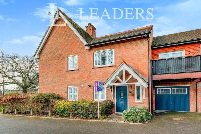 2 Bedroom Semi-Detached House To Rent In Heydon Way, Wickhurst Green, RH12