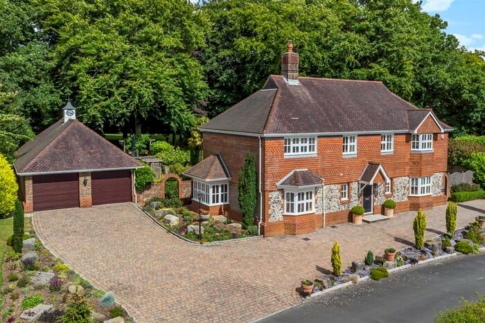 5 Bedroom Detached House For Sale In Hyden Farm Lane, East Meon, Petersfield, GU32
