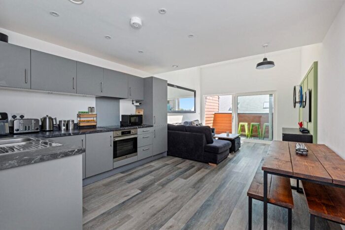 2 Bedroom Apartment For Sale In Artisan House, Brooks Road, Lewes, BN7