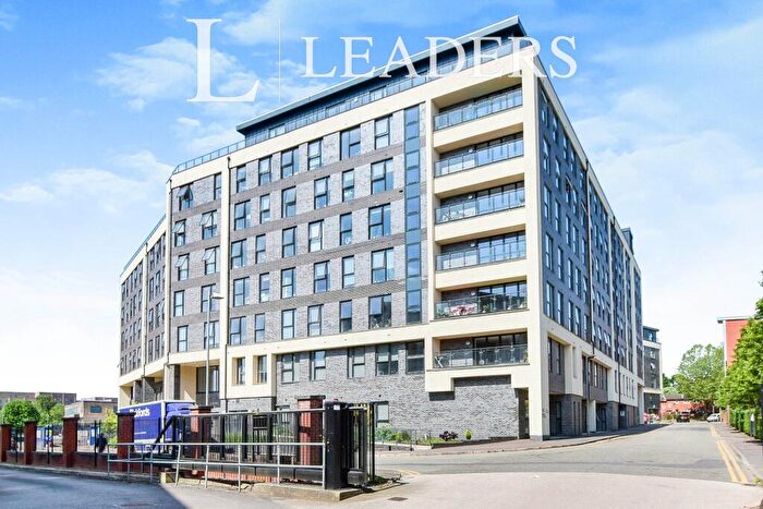 3 Bedroom Apartment To Rent In Bridgewater Point, M5