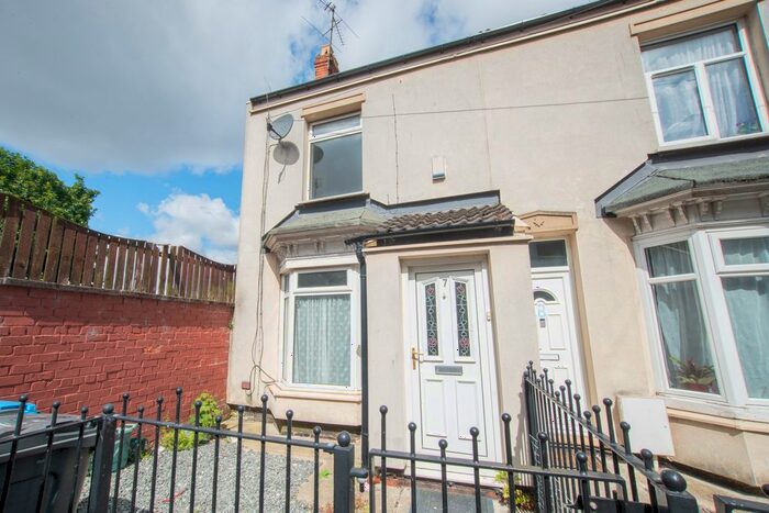2 Bedroom Terraced House To Rent In Croyland Avenue, Holland Street, Hull, HU9