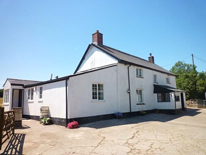 3 Bedroom Terraced House To Rent In Highampton, Beaworthy, EX21