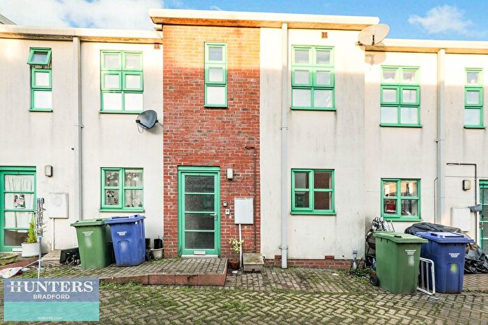 2 Bedroom Terraced House To Rent In Windmill View, Belle Vue Street, Scarborough, YO12