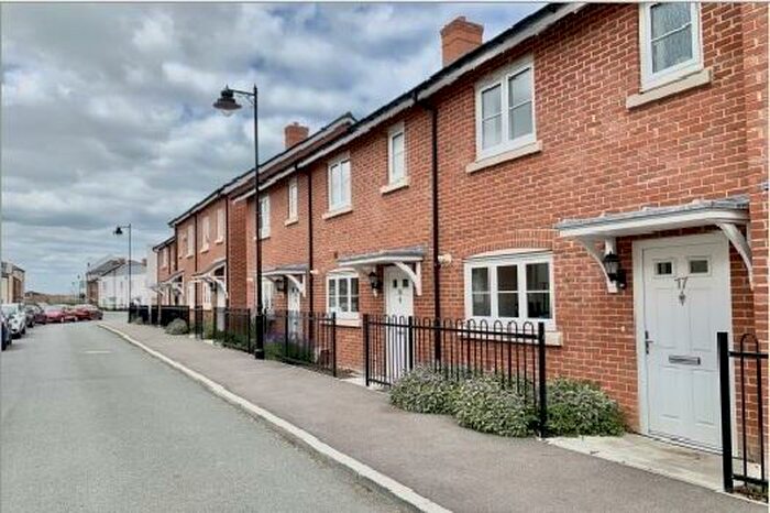 3 Bedroom House To Rent In Orchard Mead, Waterlooville, PO7