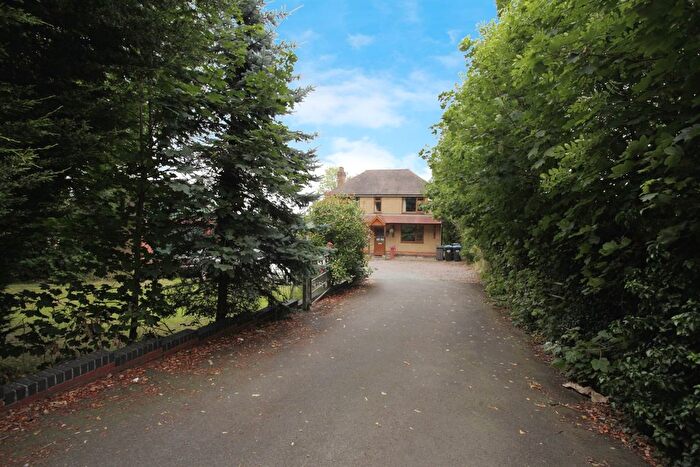 4 Bedroom Detached House For Sale In London Road, Stretton On Dunsmore, Rugby, CV23