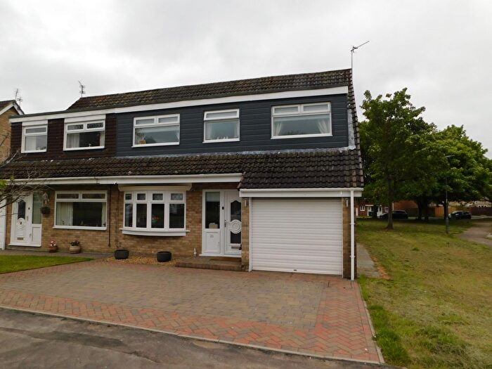 4 Bedroom Semi-Detached House For Sale In Witton Drive, Spennymoor, County Durham, DL16