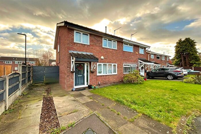 3 Bedroom Semi Detached House For Sale In Larchwood Close, Sale, M33