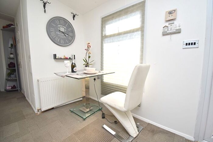 2 Bedroom Houseboat For Sale In Banks End, Wyton, Huntingdon, PE28