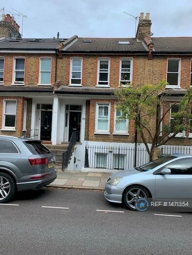 2 Bedroom Flat To Rent In Blackheath, London, SE3