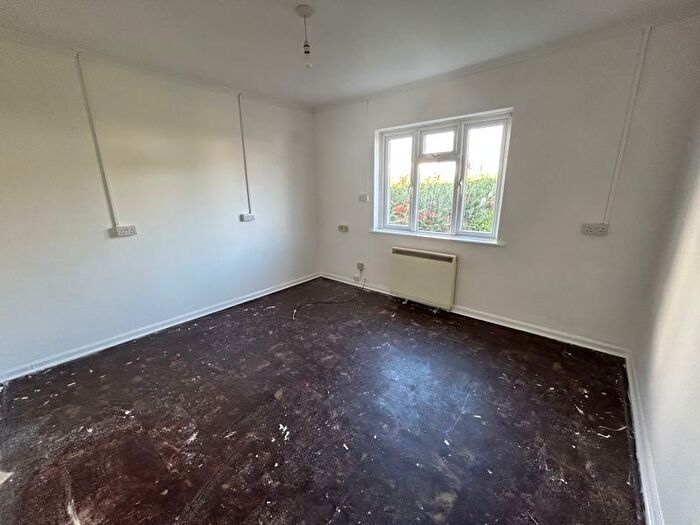 2 Bedroom Detached Bungalow For Sale In Hafod Road West, Penrhyn Bay, LL30