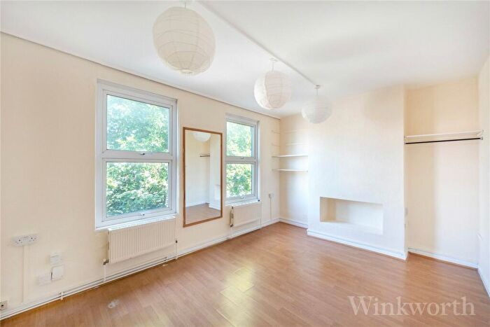 1 Bedroom Apartment To Rent In New Cross Road, London, SE14