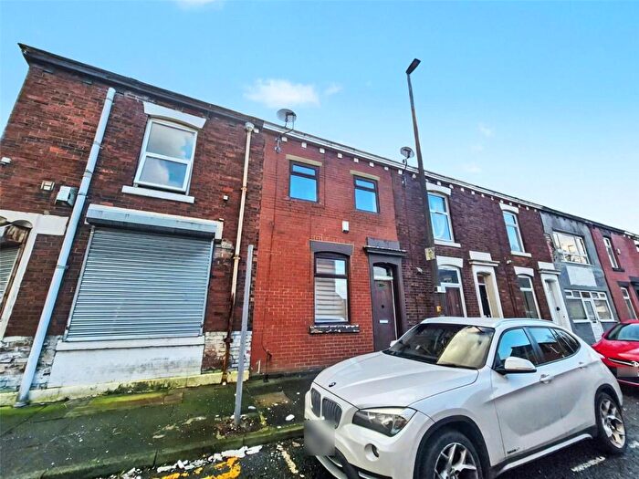 3 Bedroom Terraced House For Sale In Mosley Street, Blackburn, Lancashire, BB2