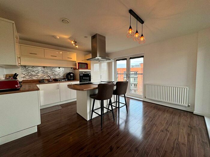2 Bedroom Apartment To Rent In Knostrop Quay, Hunslet, Leeds, LS10
