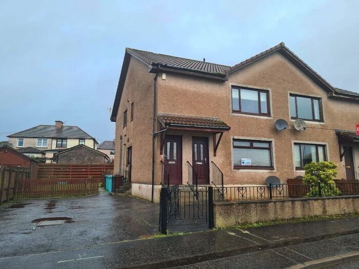 2 Bedroom Flat To Rent In Easter Road, Shotts, ML7