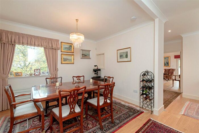 2 Bedroom Apartment For Sale In South Oswald Road, Edinburgh, EH9