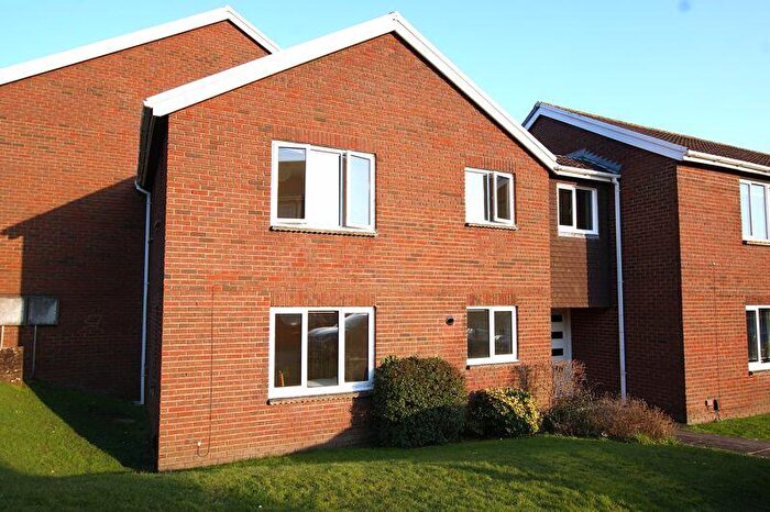 2 Bedroom Maisonette To Rent In Culverland Close, Exeter, EX4