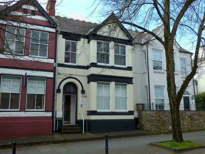 2 Bedroom Flat To Rent In Welsh Street, Chepstow, Monmouthshire, NP16