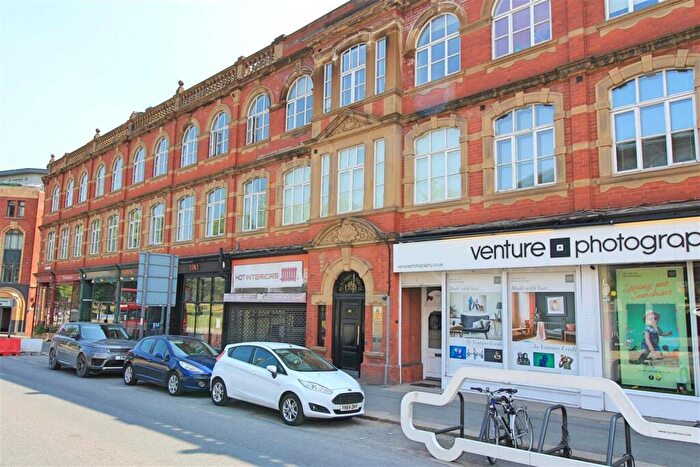 2 Bedroom Apartment To Rent In Merchants House, Leeds, LS2