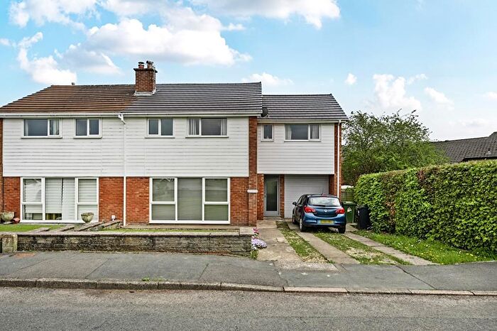 4 Bedroom Semi-Detached House For Sale In Hillcrest Drive, Llandrindod Wells, Powys, LD1