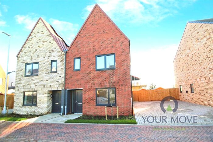 2 Bedroom Semi-Detached House For Sale In Northwood End Road, Haynes, Bedford, Bedfordshire, MK45