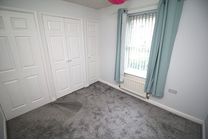 2 Bedroom Flat To Rent In Beanfield Avenue, Coventry, CV3