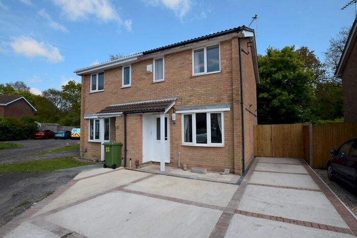 2 Bedroom Semi-Detached House To Rent In Pine Way, Folkestone, Kent, CT19