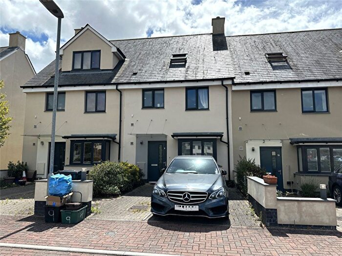 4 Bedroom Terraced House To Rent In Kings Square, South Road, Taunton, TA1